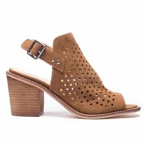 Chinese Laundry Women's Sling Back Shooties. NEW, never worn